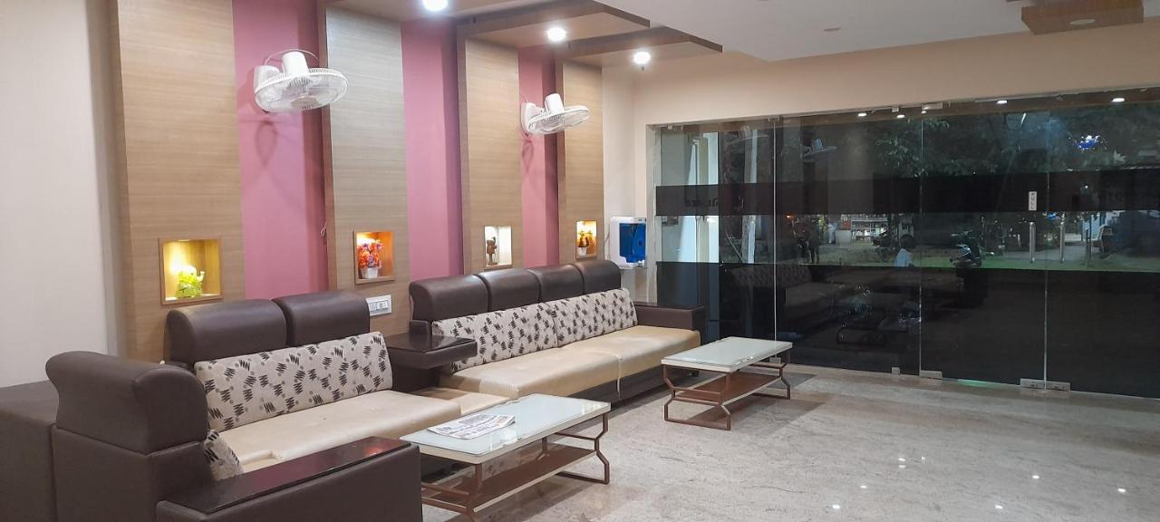 Sai Velan Residency Ξενοδοχείο Dindigul Εξωτερικό φωτογραφία
